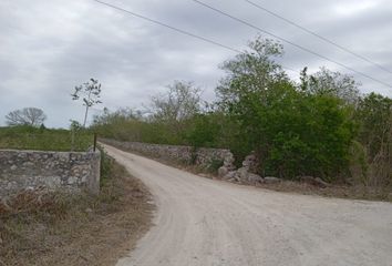 Lote de Terreno en  Pueblo San Jose Tzal, Mérida, Yucatán