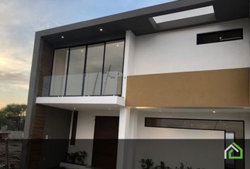 Casa en  El Pueblito, Corregidora, Corregidora, Querétaro