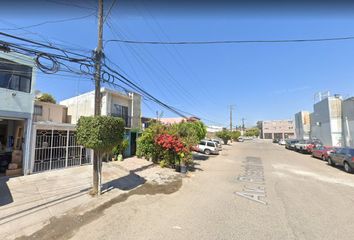 7 casas en venta en Garita Otay, Tijuana 