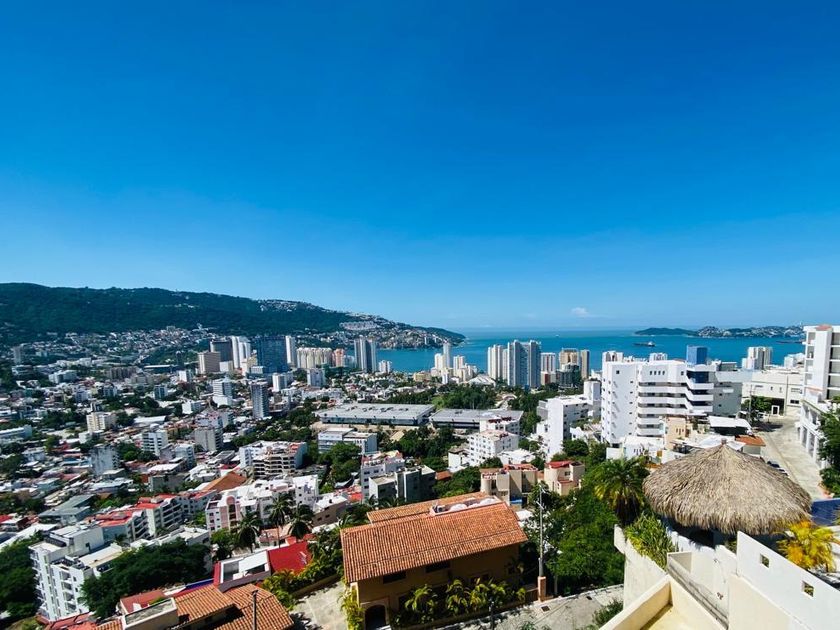 venta Casa en Lomas de Costa Azul, Acapulco de Juárez (463301--137)-  