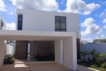 Casa en  Calle 18 108-108, Cholul, Mérida, Yucatán, 97305, Mex