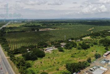 Terreno Comercial en  Lomas De Sargentillo