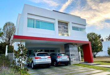 Casa en condominio en  Río Magallanes, Fraccionamiento Arauca I, Zapopan, Jalisco, 45160, Mex