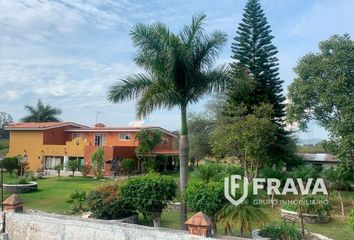 Lote de Terreno en  Fraccionamiento Granjas Maravillas, Acatlán De Juárez