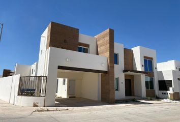 Casa en fraccionamiento en  Los Naranjos, Hermosillo