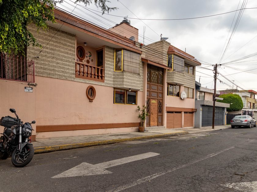 venta Casa en Villa Coapa, Tlalpan, CDMX (NEX-149375)