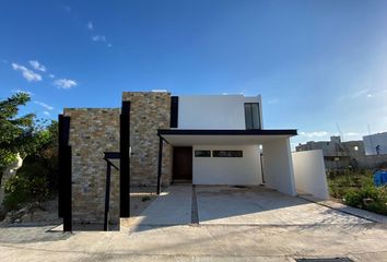 Casa en condominio en  Calle 20, Conkal, Yucatán, 97345, Mex