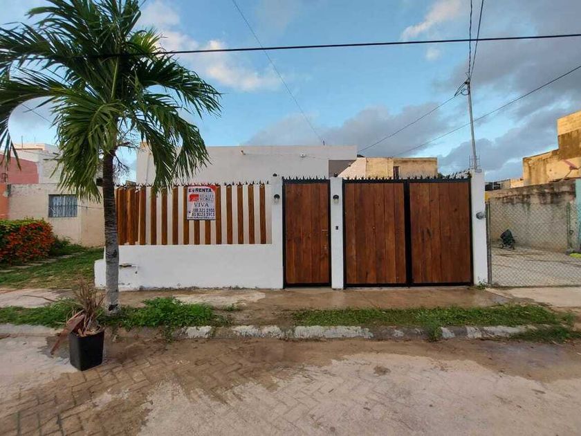 venta Casa en Supermanzana 326, Cancún (40-CV-5601)