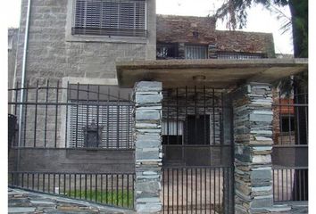 Casa en  Villa Udaondo, Partido De Ituzaingó