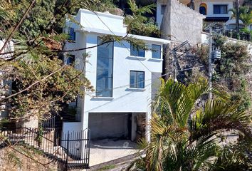 Casa en fraccionamiento en  Lomas De Atzingo, Cuernavaca, Morelos