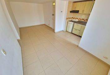 Apartamento en Carrera 100, Upzs De Bogotá, Localidad Bosa, Bogotá, Bogotá, Distrito Capital, Rap (especial) Central, 110711, Colombia
