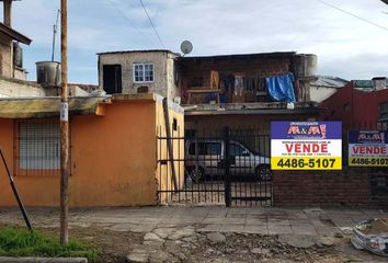 Casa en  Isidro Casanova, La Matanza