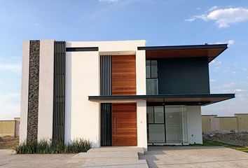 Casa en  El Pueblito, Corregidora, Querétaro, Mex