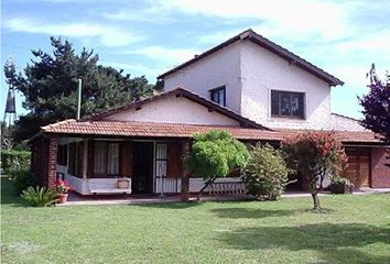 Casa en  Mechongué, General Alvarado