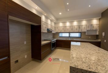 Casa en condominio en  Valle Real, Zapopan, Zapopan, Jalisco