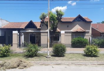 Casa en  Belgrano 401-499, Cañuelas, B1814, Buenos Aires, Arg