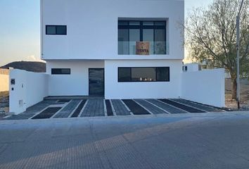 Casa en  Boulevard Arroyo Casa Blanca, Fracc Jurica San Francisco, Querétaro, 76230, Mex