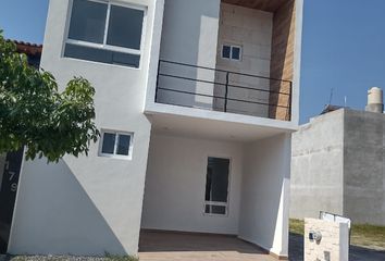 Casa en fraccionamiento en  Circuito Los Claustros, Condominio Pedregal De San Ángel, Celaya, Guanajuato, 38027, Mex