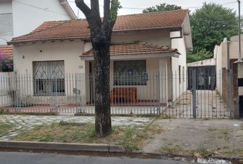 Casa en  Monte Grande, Esteban Echeverría