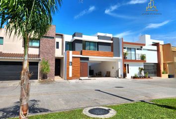 Casa en  Lomas Residencial, Alvarado, Veracruz