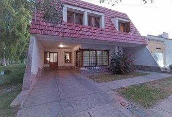 Casa en  Servando Butti 96, M5602ghe San Rafael, Mendoza, Argentina