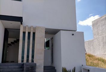 Casa en  Carretera Libramiento Sur Poniente, Fraccionamiento Real De Juriquilla, Querétaro, 76226, Mex