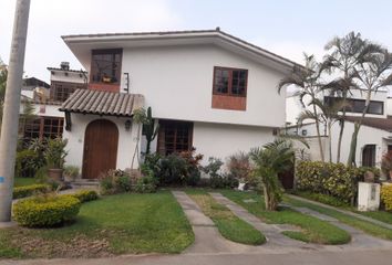 Casa en  Santiago De Surco, Lima