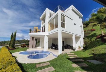 Casa en  Carrera 28 30-99-30-1, Guatapé, Antioquia, Col