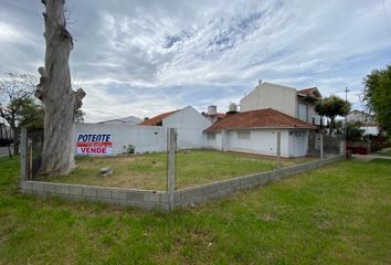 Casa en  Punta Mogotes, Mar Del Plata