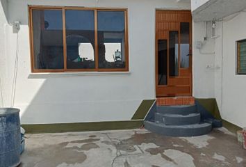 Casa en  Calle Xochipilli, Ciudad Cuauhtémoc, Ecatepec De Morelos, México, 55067, Mex