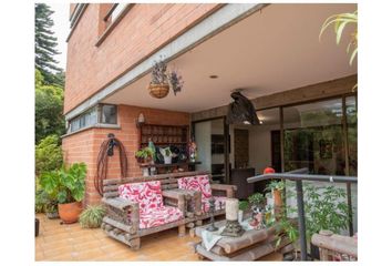 Casa en  El Tesoro, Medellín