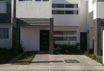 Casa en condominio en  Privada Del Bosque, Fraccionamiento Gran Morada, San Luis Potosí, 78397, Mex