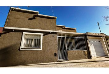 Casa en  Cerrito, Mar Del Plata