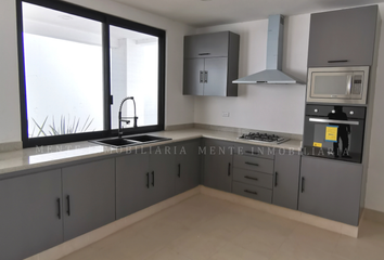 Casa en fraccionamiento en  Boulevard A Villas De Irapuato, Vista Alegre, Irapuato, Guanajuato, 36670, Mex