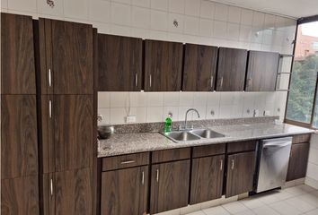 Apartment for rent in Chicó Norte, Bogotá