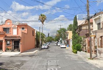 Casa en  Calle Huajima 301-301, Jardines De Casa Blanca, San Nicolás De Los Garza, Nuevo León, 66475, Mex