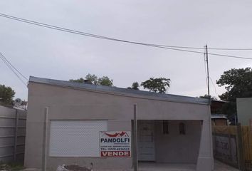 Casa en  Mariano Acosta, Partido De Merlo