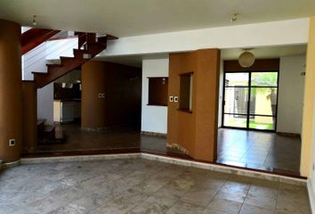 Casa en fraccionamiento en  Mex-95d, Chamilpa, Cuernavaca, Morelos, 62210, Mex