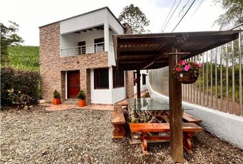 Casa en  El Carmen De Viboral, Antioquia