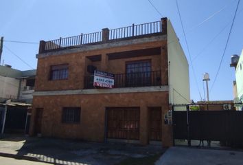 Casa en  Tuyutí 602-700, La Tablada, La Matanza, B1766, Buenos Aires, Arg