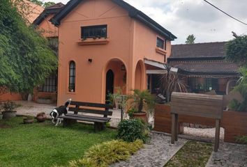 Quinta/Finca en  Villa Udaondo, Partido De Ituzaingó