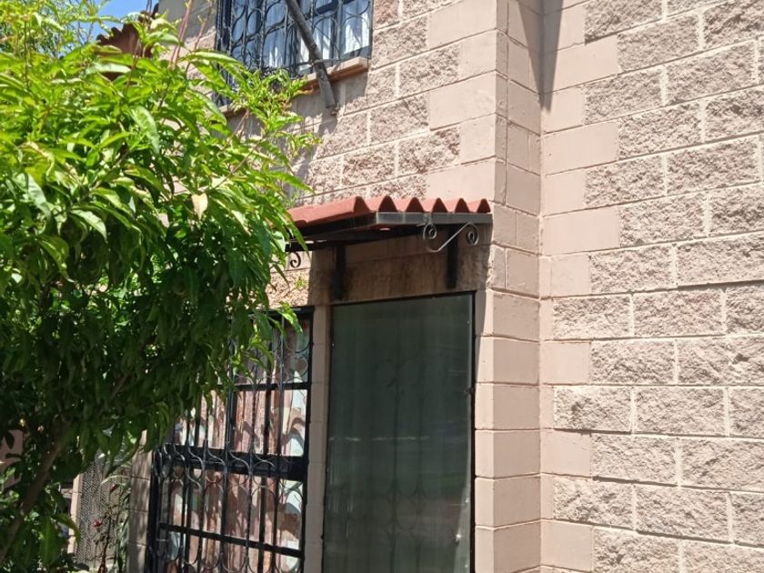 venta Casa en San Mateo Otzacatipan, Toluca (403436--408)