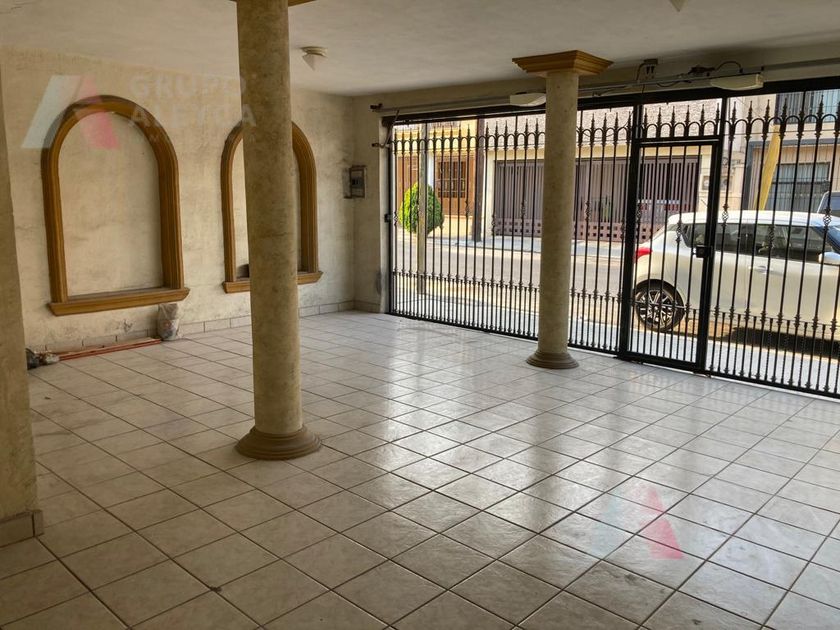 venta Casa en Residencial San Nicolás, San Nicolás de los Garza  (2_43_85526550_4808832)