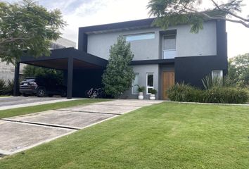 Casa en  Vista Bahía, Partido De Tigre