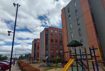 Apartamento en Hogares Soacha, Soacha