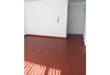 Apartamento en Avenida Carrera 11, Upzs De Bogotá, Localidad Chapinero, Bogotá, Bogotá, Distrito Capital, Rap (especial) Central, 110221, Colombia