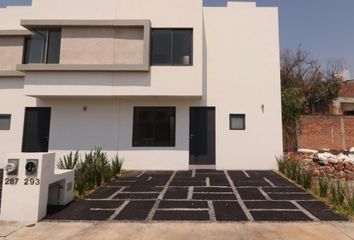 Casa en  Avenida Río Grande De Morelia, Arboledas, Morelia, Michoacán De Ocampo, 58178, Mex