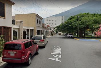 Casa en  Asturias 3417-3443, Brisas, Torremolinos, Monterrey, Nuevo León, 64850, Mex