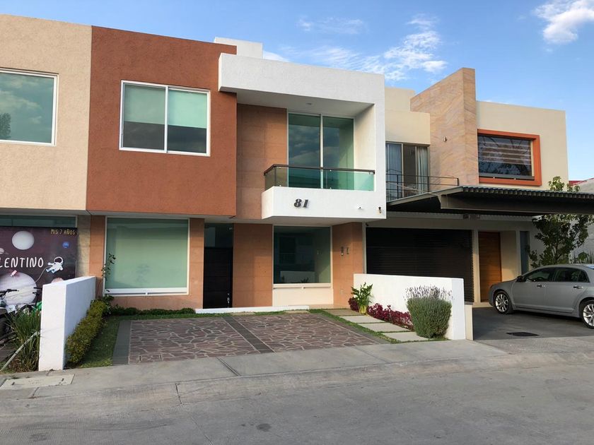 renta Casa en Maravatío de Ocampo, Michoacán (Casa175R)