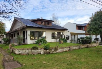 Casa en  Barrio Aeroparque, Mar Del Plata